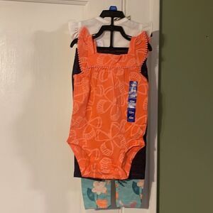 Carters 4 piece set 12M set